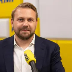 Ozdoba kto to - odkryj fascynującą karierę polityczną Jacka Ozdoby