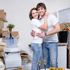 Najlepsze pomysły na prezent na parapetówkę DIY, które zachwycą gospodarzy