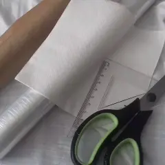 Jak stworzyć wyjątkowy napis na koszulce DIY krok po kroku