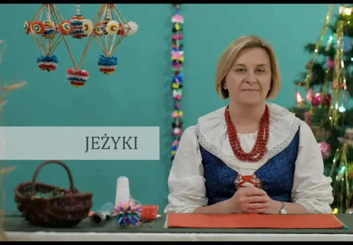 Ludowe ozdoby choinkowe jak zrobić: proste sposoby na wyjątkowe dekoracje