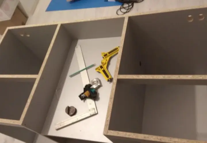 Jak zbudować szafkę pod akwarium DIY - uniknij najczęstszych błędów