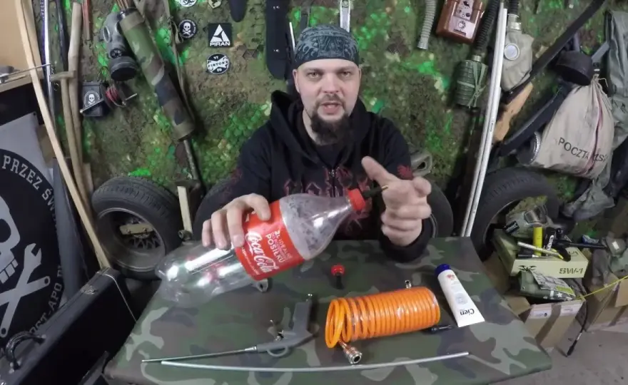 Jak zrobić pistolet na wodę z butelki - proste i skuteczne metody