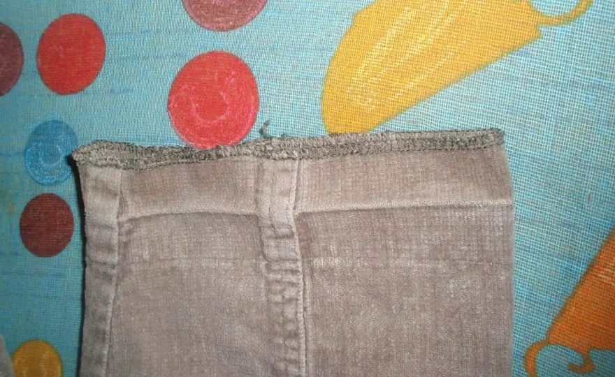 Jak przedłużyć spodnie? Daj im drugie życie poradnik DIY