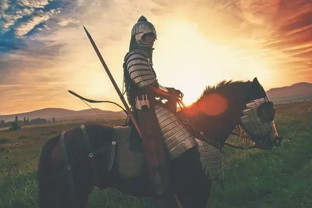 Jak zrobić strój rycerza z kartonu - łatwe kroki i porady dla dzieci